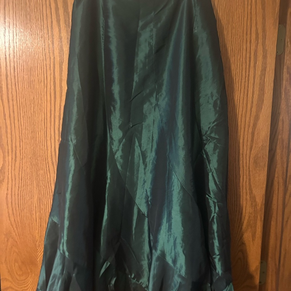 Coldwater Creek Green Satin like Midi Skirt